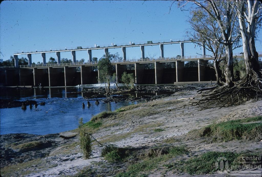 St Queensland Places